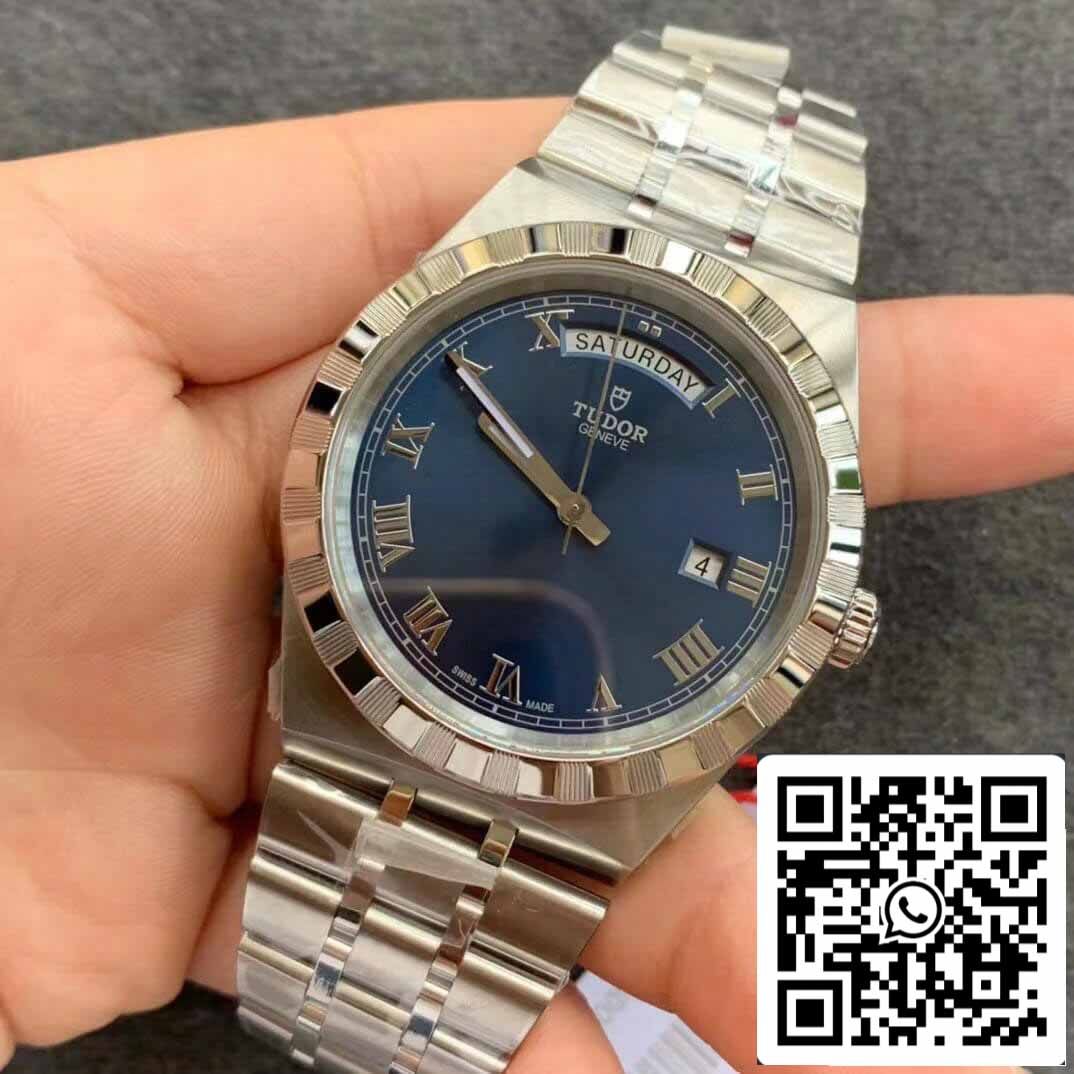 replica Tudor Royal M28600-0005 day date V7 Fabbrica Blue Dial