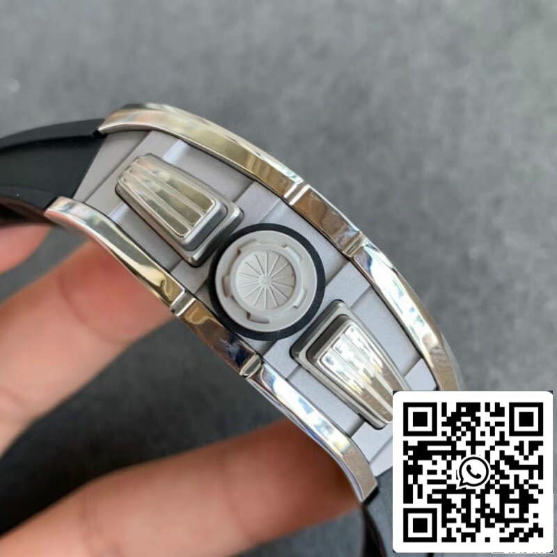Richard Mille RM011 1:1 Best Edition KV Fabbrica Black Rubber cinturino