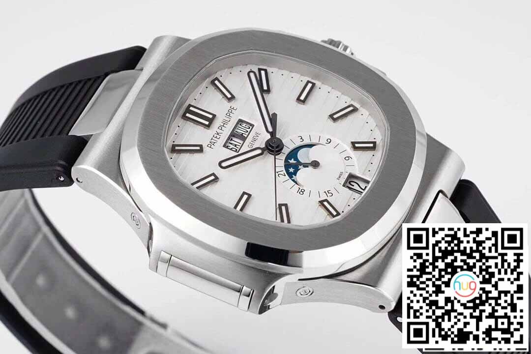 Patek Philippe Nautilus 5726/1A-010 1:1 Best Edition PPF Fabbrica Black Rubber cinturino