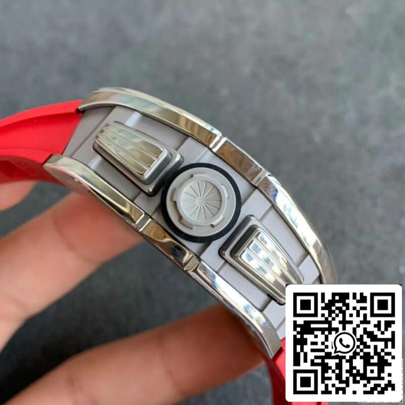 Richard Mille RM011 1:1 Best Edition KV Fabbrica Red Rubber cinto