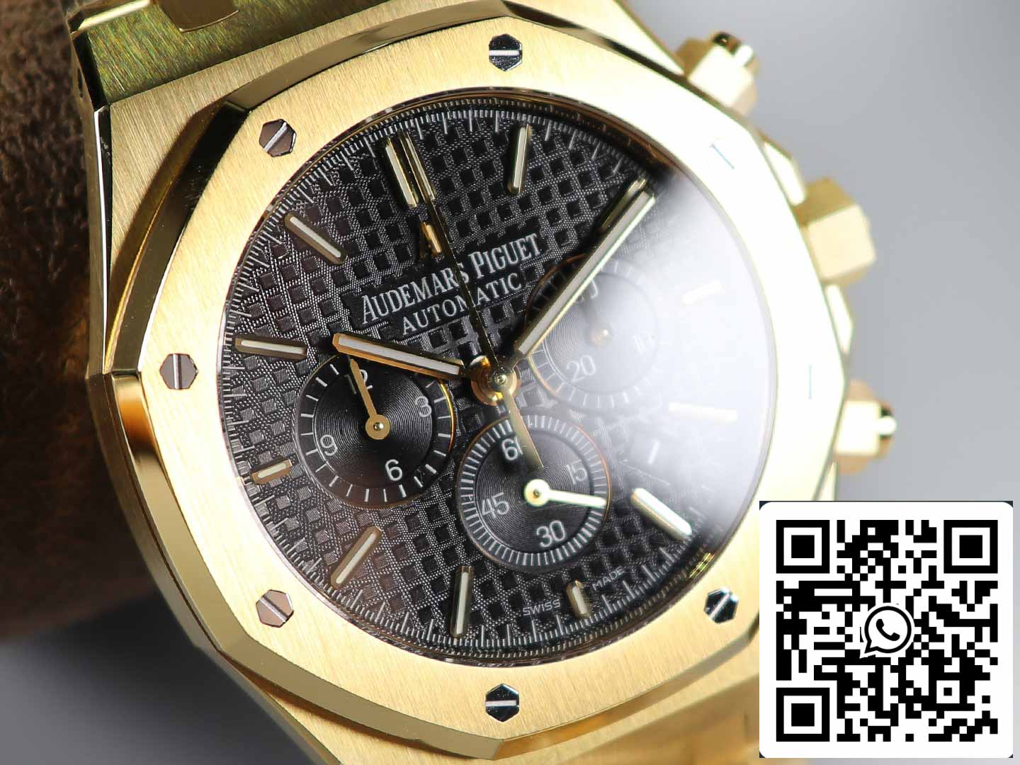 Audemars Piguet Royal Oak 26331 1:1 Best Edition OM Fabbrica Black Dial Yellow Gold