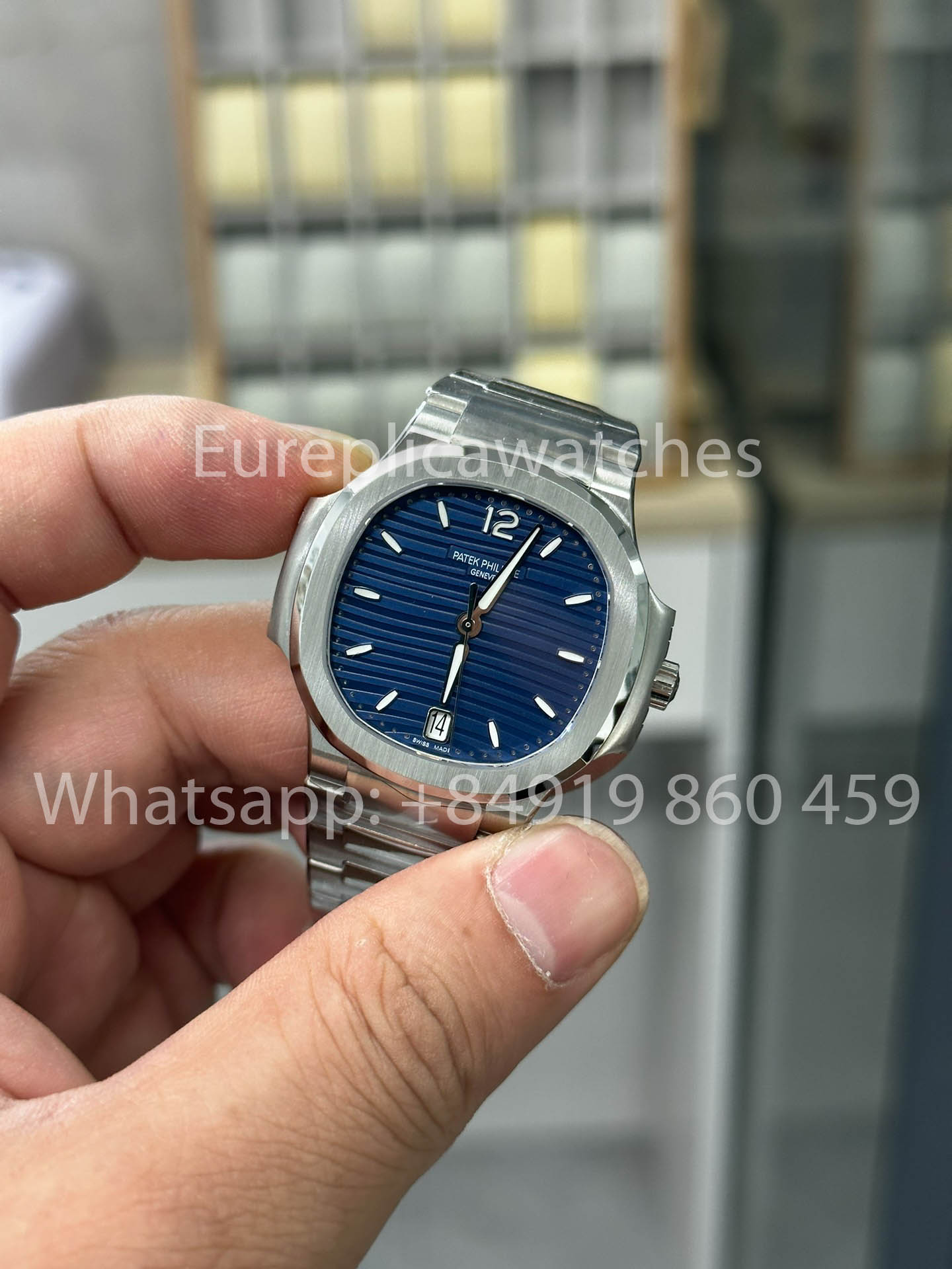 Patek Philippe Nautilus Ladies 7118/1A-001 from 3K Fabbrica acciaio inossidabile 2025 Versione