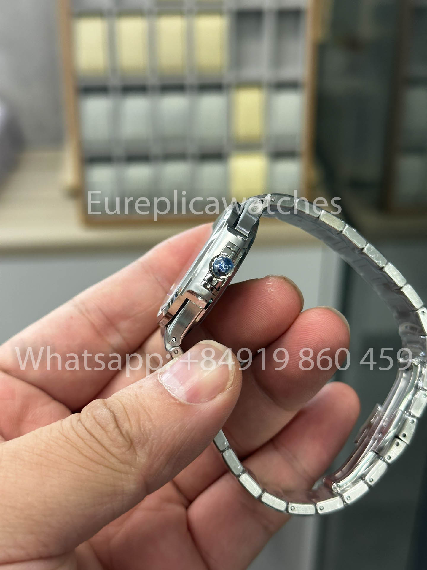 Patek Philippe Nautilus Ladies 7118/1200A from 3K Fabbrica acciaio inossidabile 2025 Versione