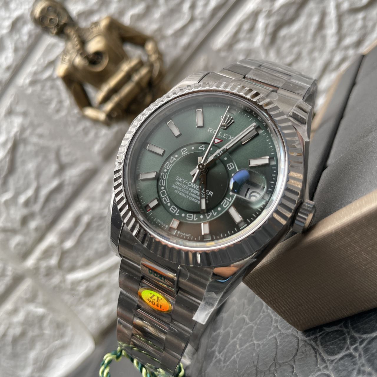 Rolex Sky Dweller M336934-0001 1:1 Best Edition ZF Fabbrica Green Dial