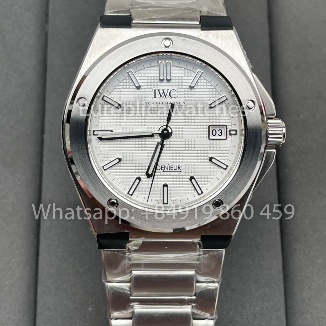 IWC Ingenieur Automatic IW328902 Watch 40mm 1:1 Best Clone V7 Fabbrica White Dial