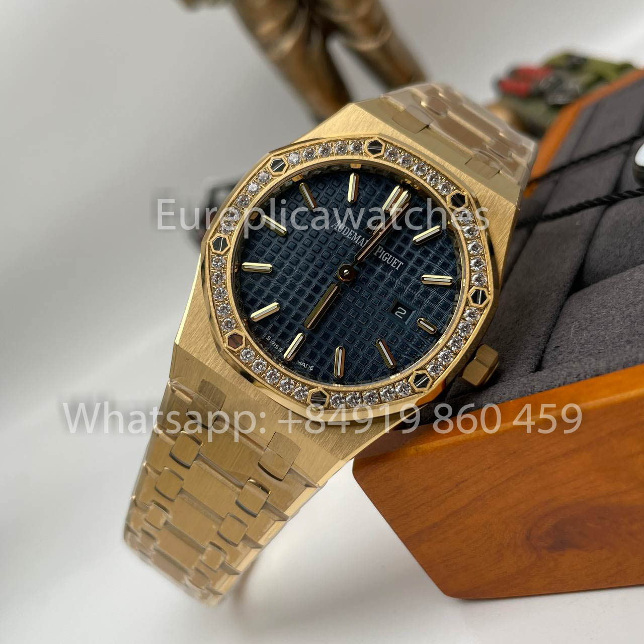 Audemars Piguet Royal Oak Quartz 33MM 67651BA.ZZ.1261BA.02 1:1 Best Edition ZF Fabbrica Blue Dial