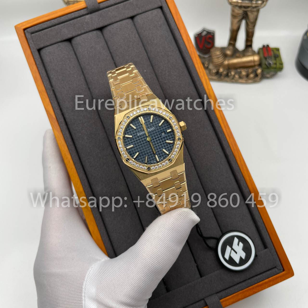 Audemars Piguet Royal Oak Quartz 33MM 67651BA.ZZ.1261BA.02 1:1 Best Edition ZF Fabbrica Blue Dial