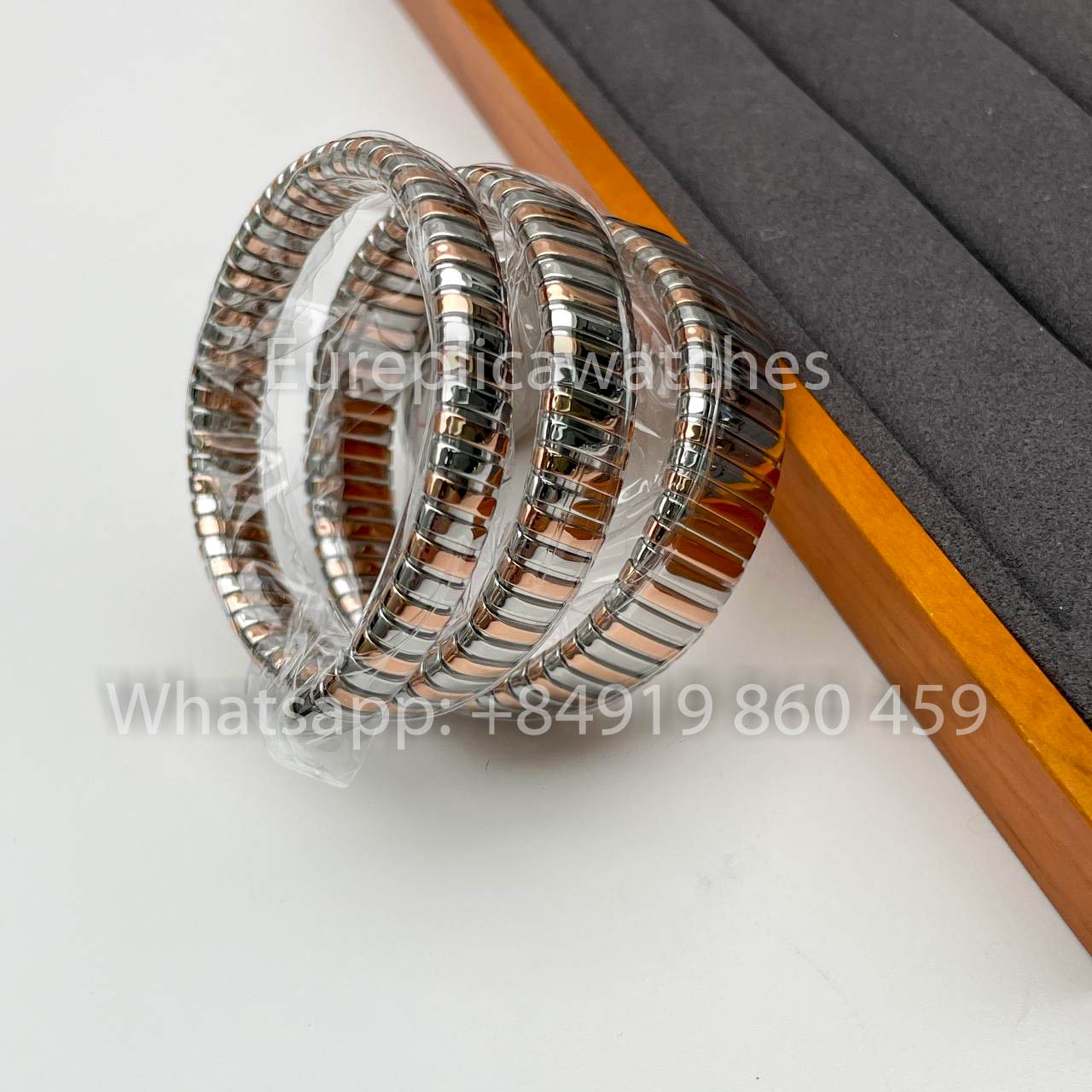 Bvlgari Serpenti 102680 1:1 Best Clone BV Fabbrica Diamond cuadrante nero
