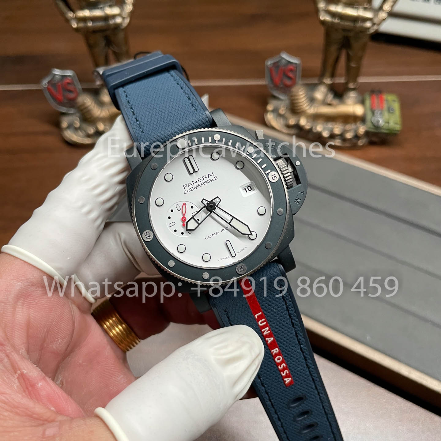 Panerai Submersible PAM 1543 QuarantaQuattro Luna Rossa 1:1 Best Clone VS Fabbrica