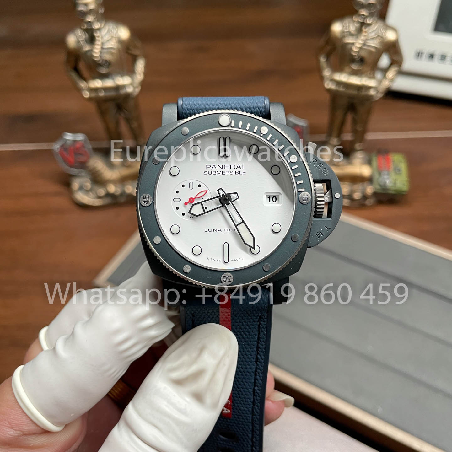 Panerai Submersible PAM 1543 QuarantaQuattro Luna Rossa 1:1 Best Clone VS Fabbrica