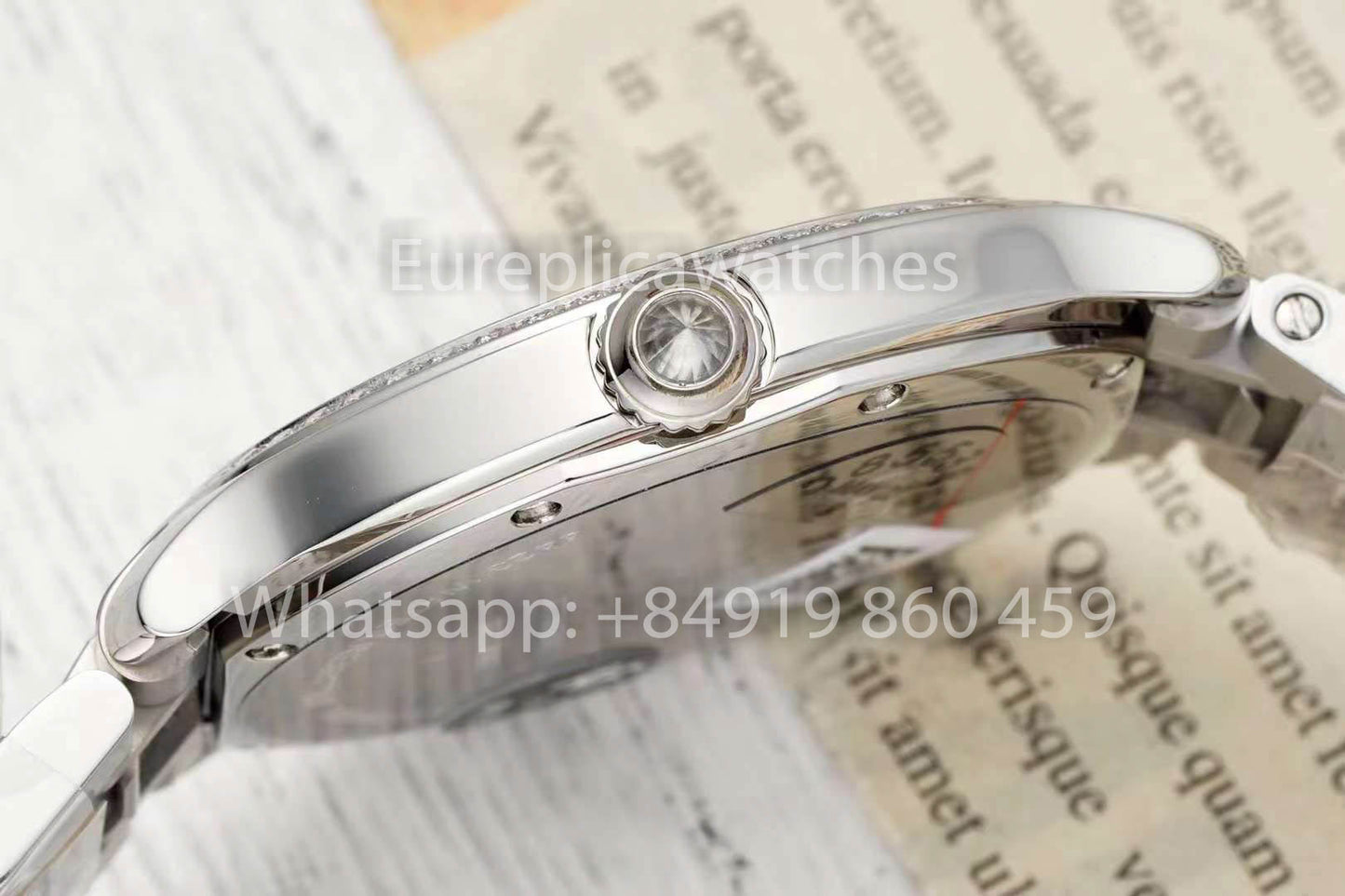 Cartier Ronde Must De Cartier 36mm Custom Diamond 1:1 Best Clone AF Fabbrica quadrante verde
