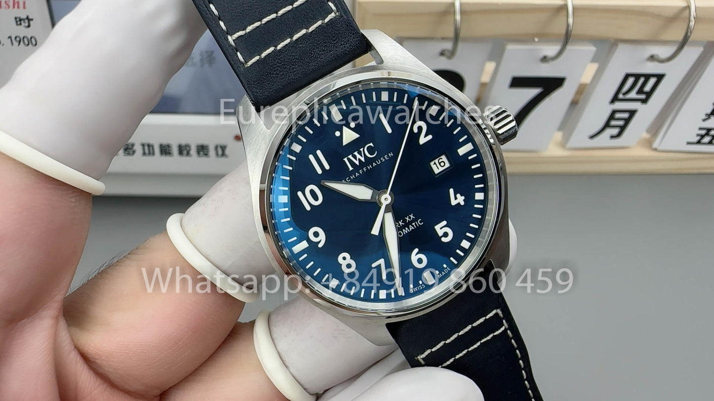 IWC Pilot IW328203 versión mejorada 1:1 V7 Fabbrica esfera azul