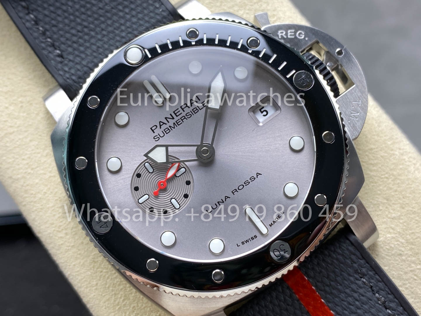 Panerai Submersible QuarantaQuattro Luna Rossa PAM1681 1:1 Best Clone VS Fabbrica