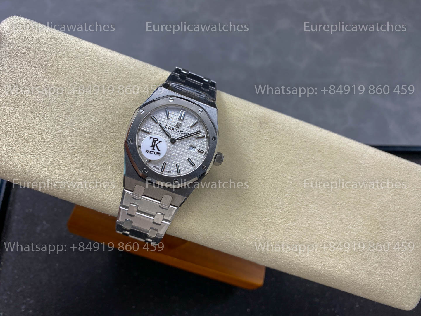 Audemars Piguet Royal Oak Quartz 33mm 67651SR White Dial TK Fabbrica versione migliore 1:1