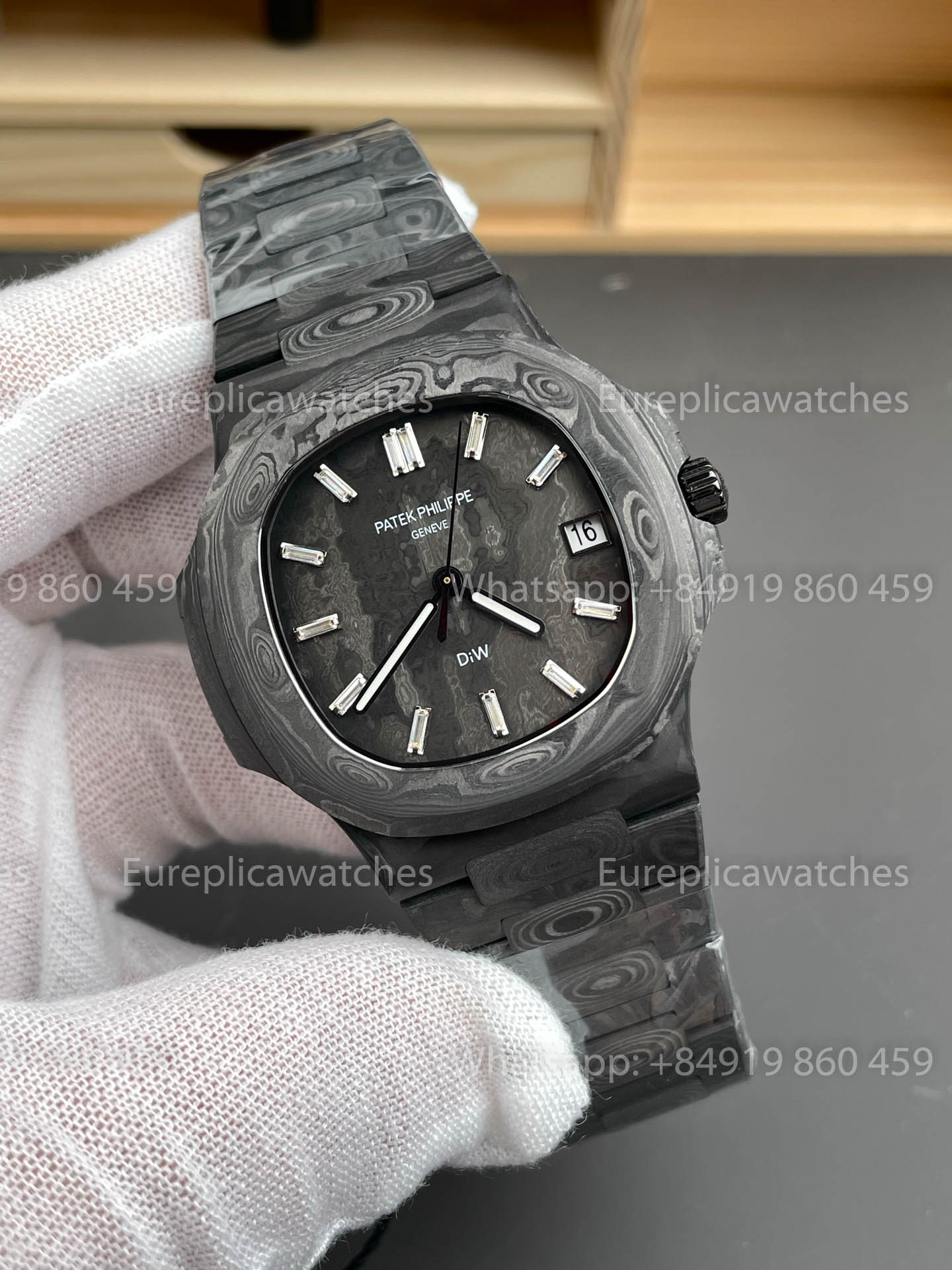 Patek Philippe Nautilus 5711 DiW 1:1 Melhor Versão Caixa de Fibra de Carbono Preta
