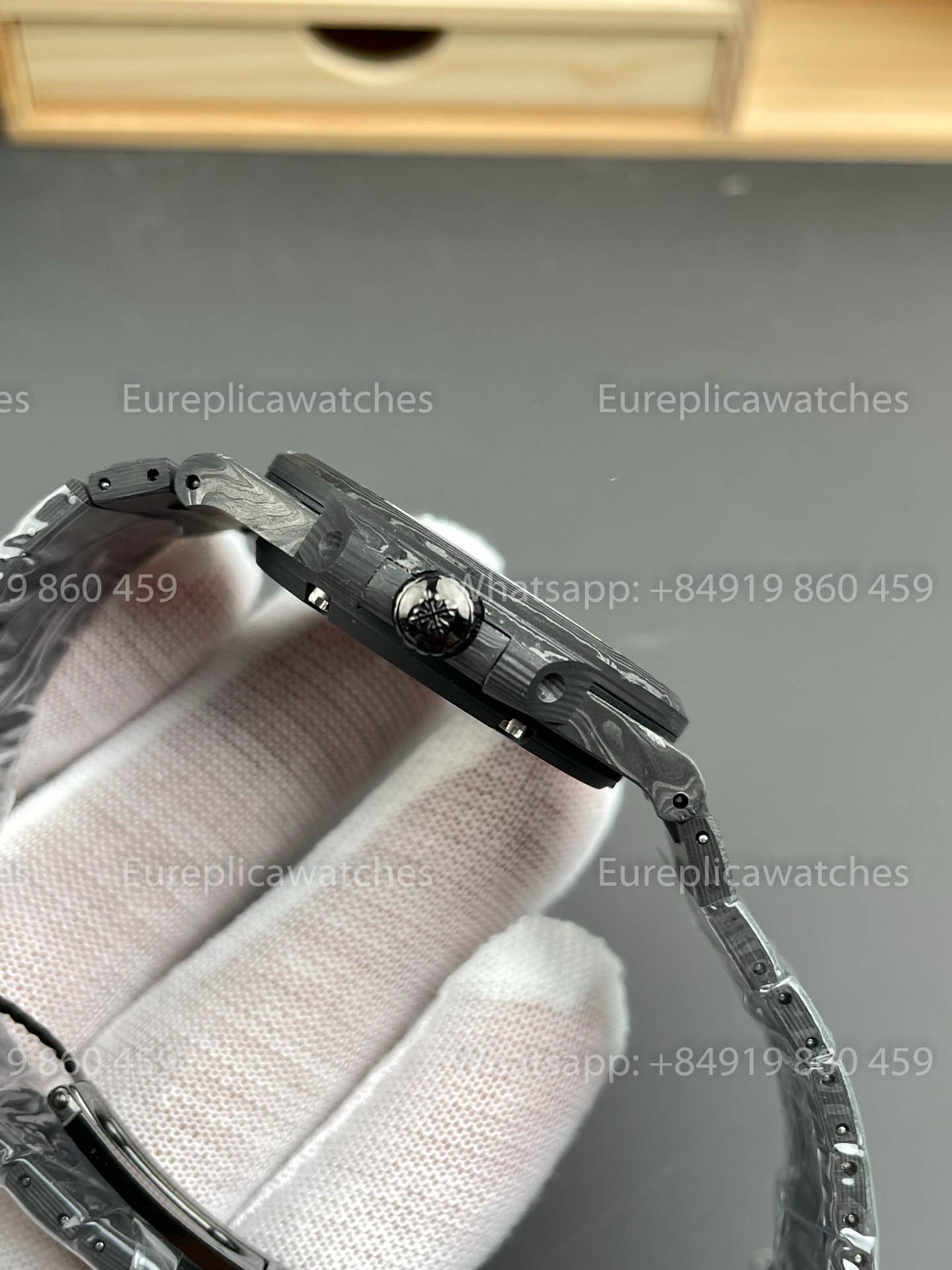 Patek Philippe Nautilus 5711 DiW 1:1 Melhor Versão Caixa de Fibra de Carbono Preta