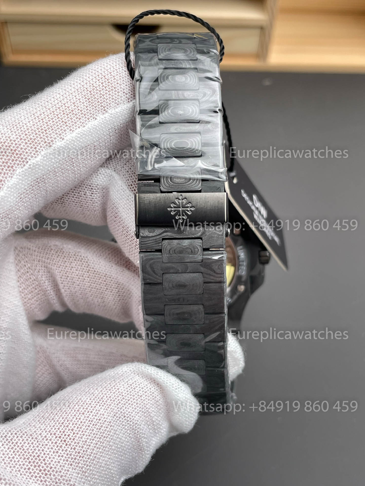 Patek Philippe Nautilus 5711 DiW 1:1 Melhor Versão Caixa de Fibra de Carbono Preta