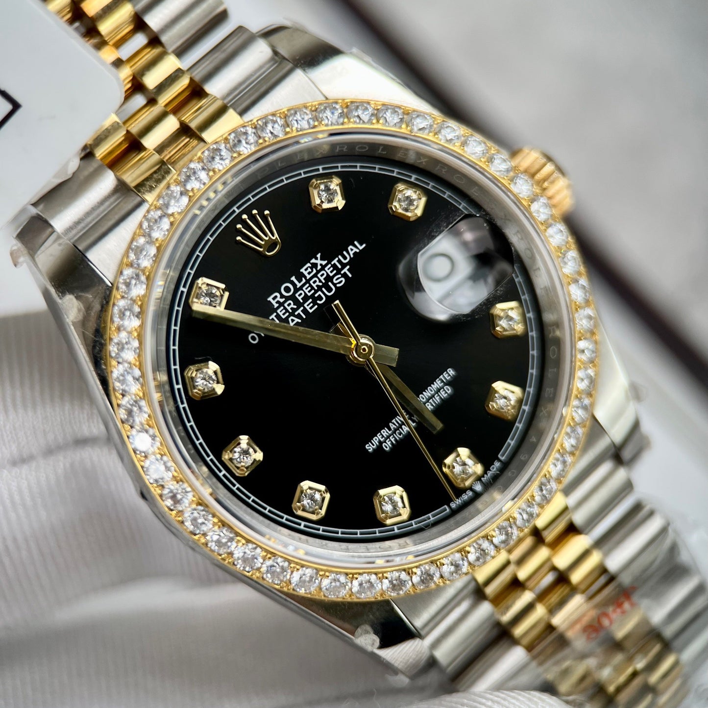 Rolex Datejust 36mm Diamonds 126283RBR 18k yellow Oro and moissanite