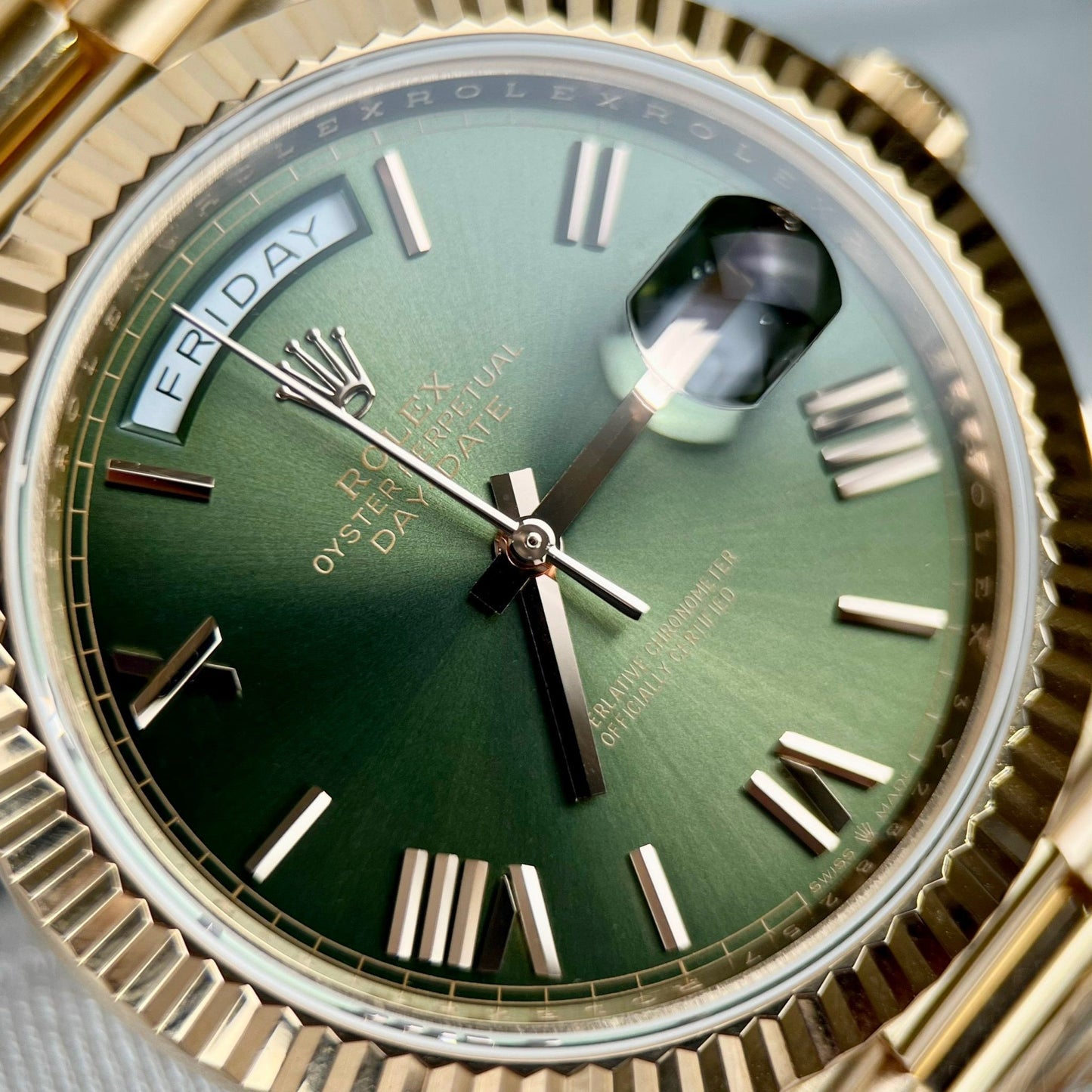 Rolex Day-Date 40 228235 Oro Filled 18k with 167 gram peso quadrante verde