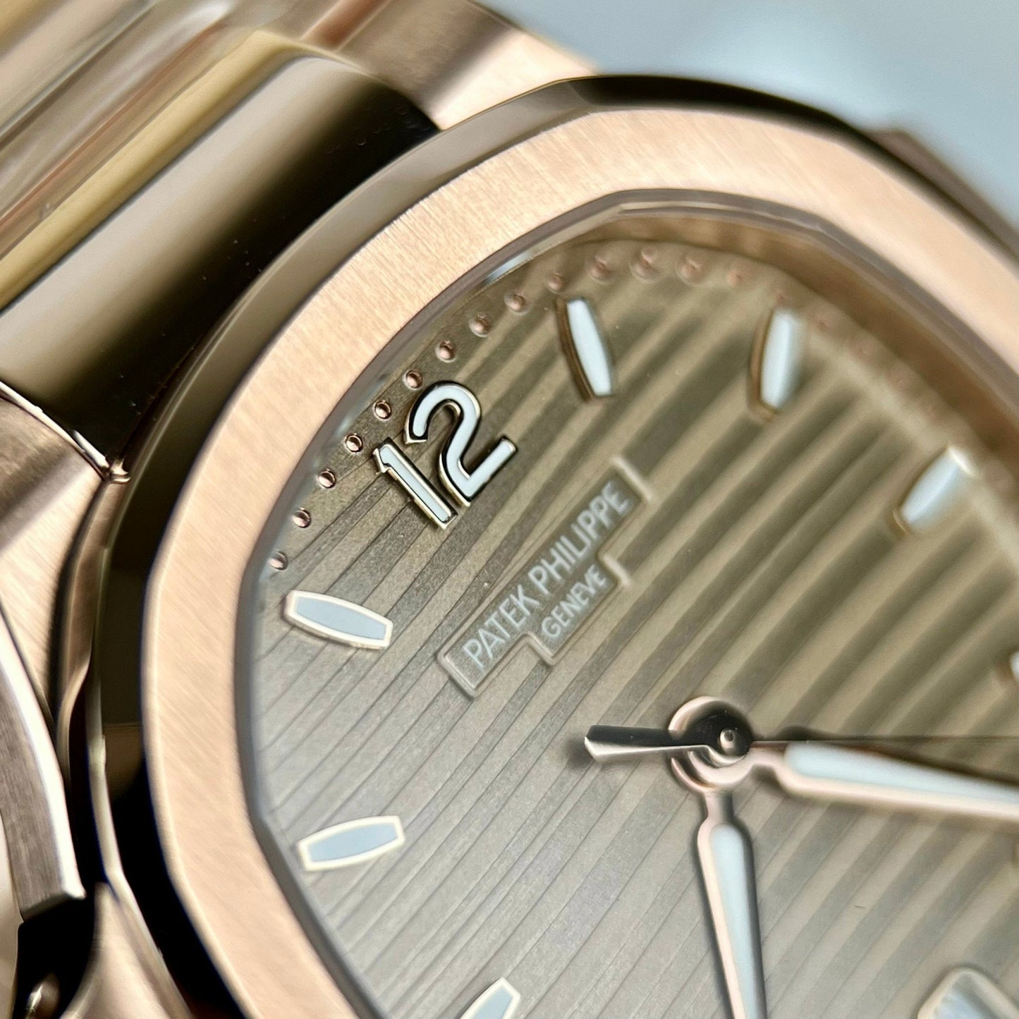 Patek Philippe Nautilus 7118/1R-010 Oro de 18 quilates relleno de 3K Fabbrica