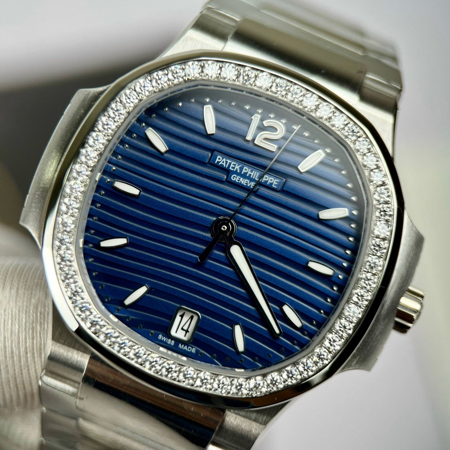 Patek Philippe Nautilus 7118/1A-001 custom Moissanite 3K Fabbrica quadrante blu
