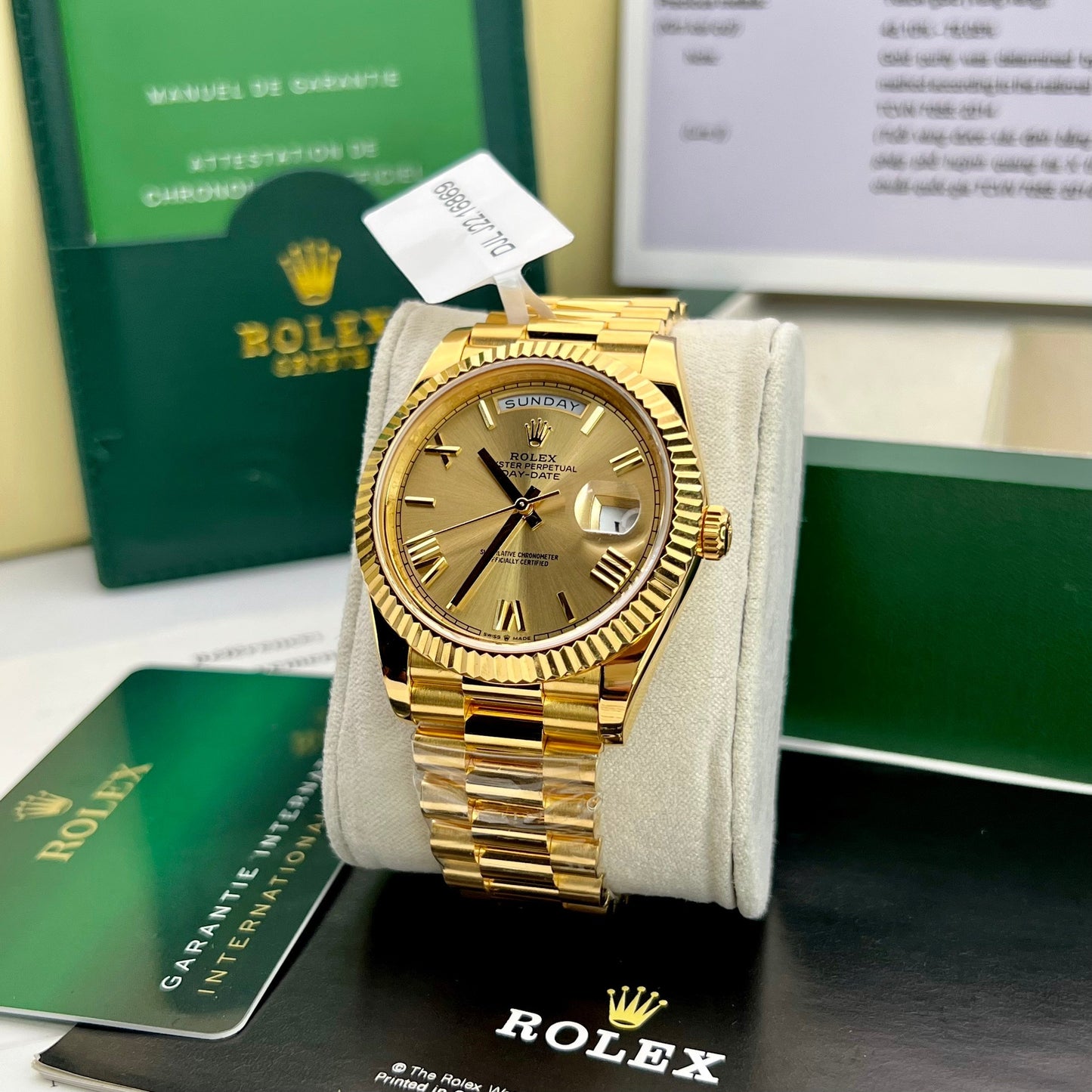 Rolex Day-Date 40 Men's Watch 228238-0006 coated 18k yellow Oro Best 1:1 Edizione