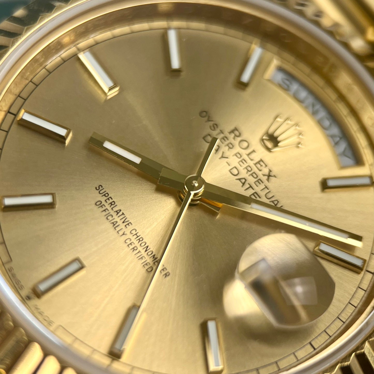 Rolex Day-Date 40mm 228238-0003 coated 18k yellow Oro Best 1:1 Edizione 130 gram