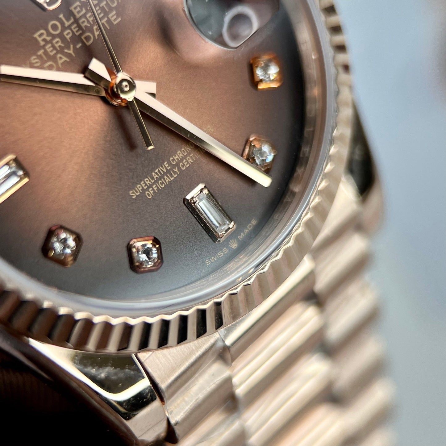 Rolex Day-Date 36 128235-0037 36mm 18k Rosa Oro coated
