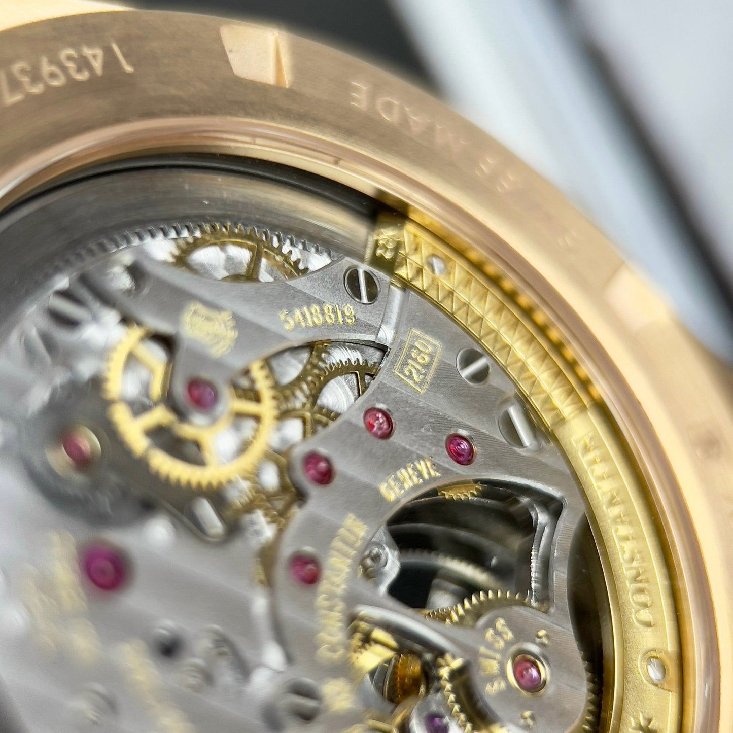 Vacheron Constantin Overseas Tourbillon 6000V/110R-B733 1:1 edizione migliore 18k coated Oro