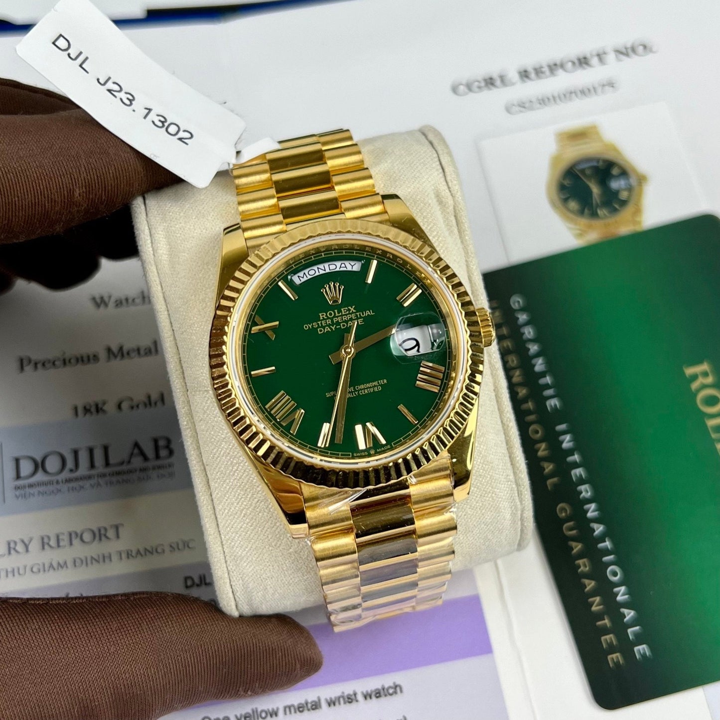 Rolex DayDate 40mm 228238 coated 18k Yellow Oro President quadrante verde 130 gram