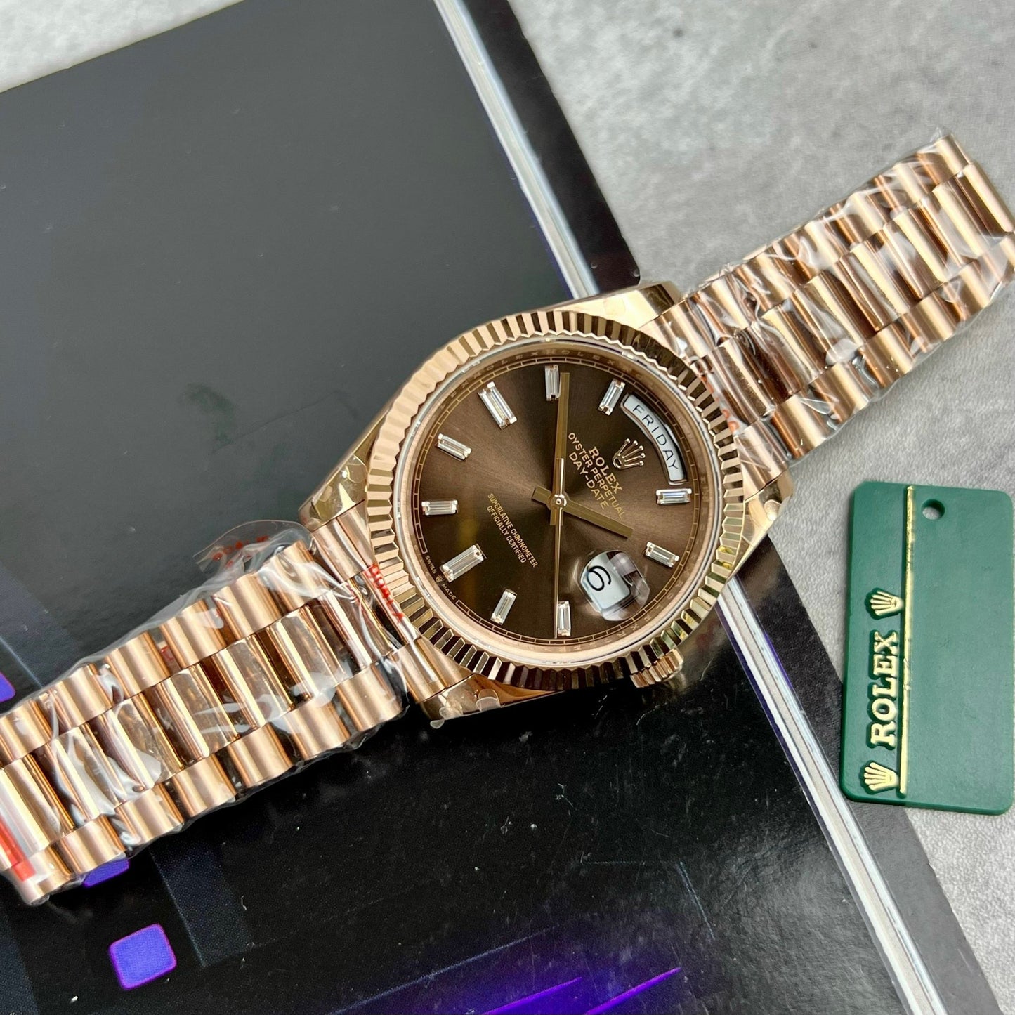 Rolex Day-Date 40mm 228235 chocolate quadrante 18k Rosa Oro preenchido 167 gramas