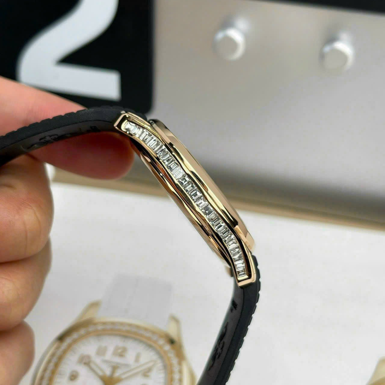 Patek Philippe Aquanaut 5167R-001 Melhor Edição 1:1 18k Envolto e Moissanite Baguette