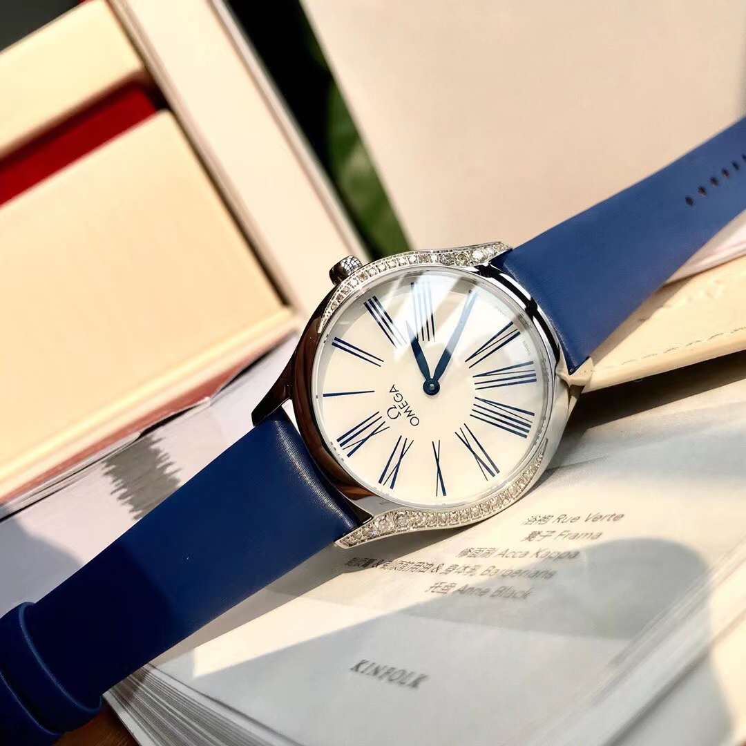 Omega De Ville Trésor Quartz 36 mm 428.17.36.60.04.001 Swiss Original movimento