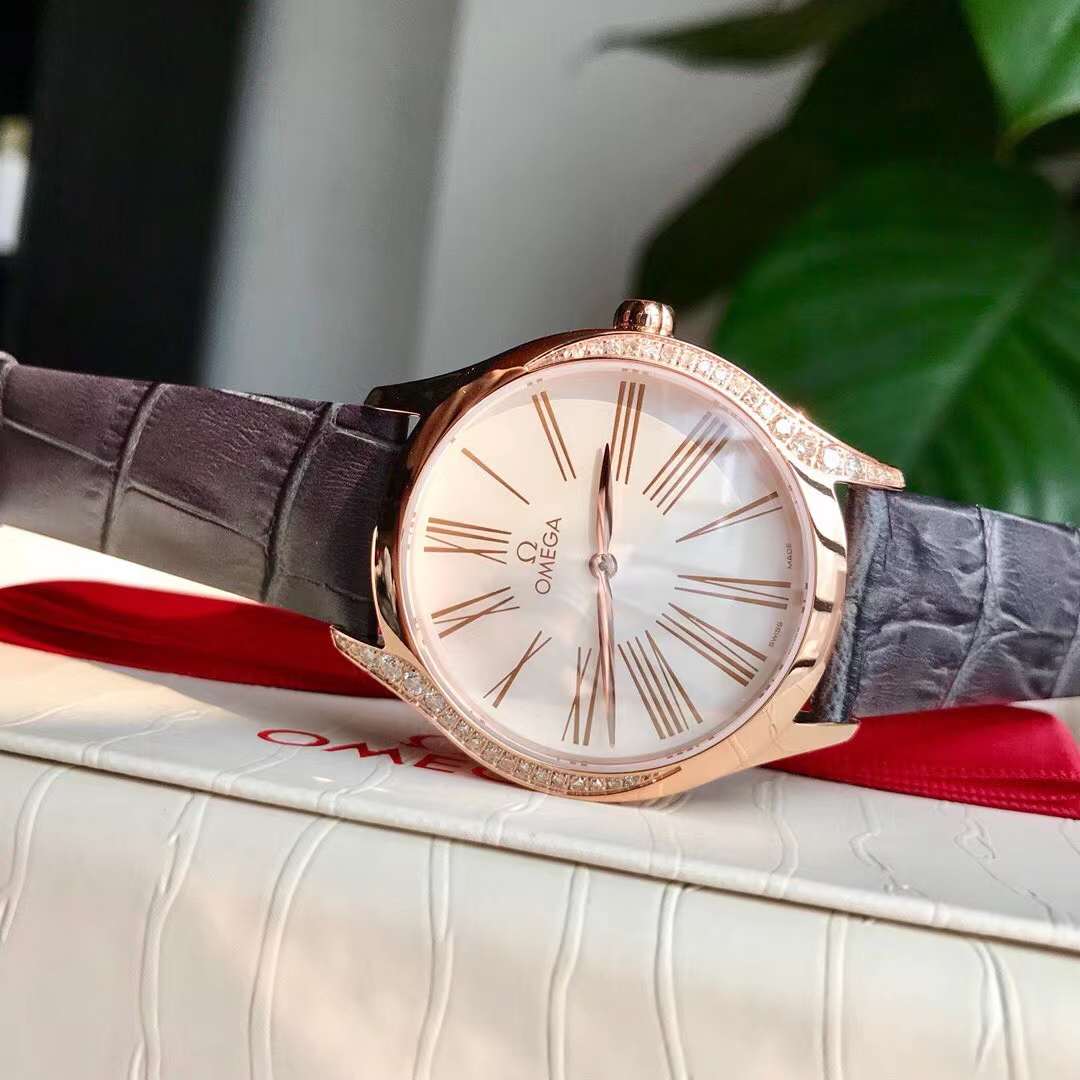 Omega De Ville Trésor Quartz 36 mm 428.58.36.60.02.001 Swiss Original movimento