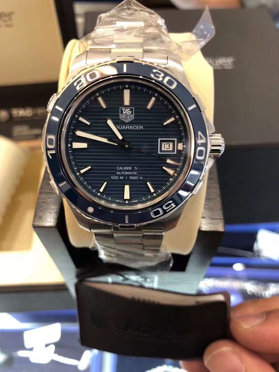 Tag Heuer Aquaracer WAK2111.BA0830 500 Automatic 41mm Swiss Original movimento