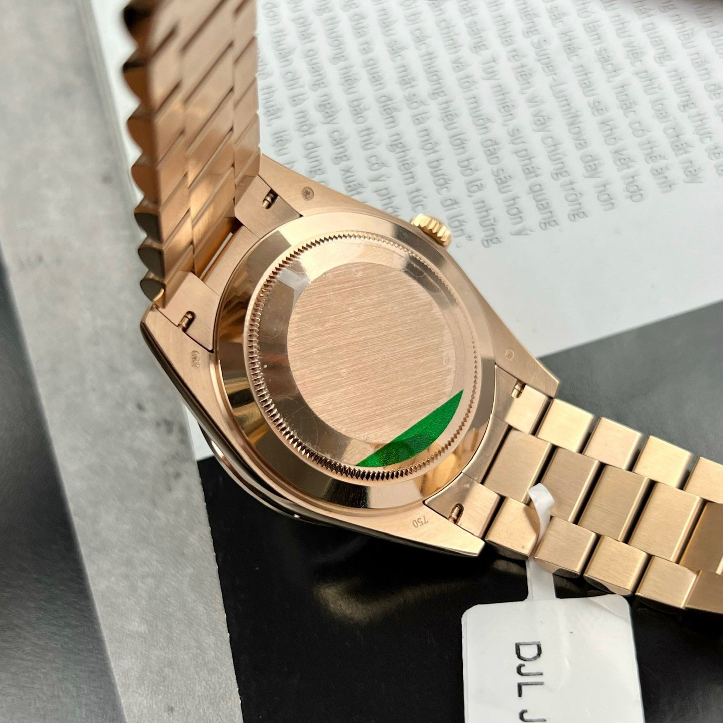 Rolex Day-Date 36 mm Everose Oro 128345RBR revestido 18k com Moissanite integral