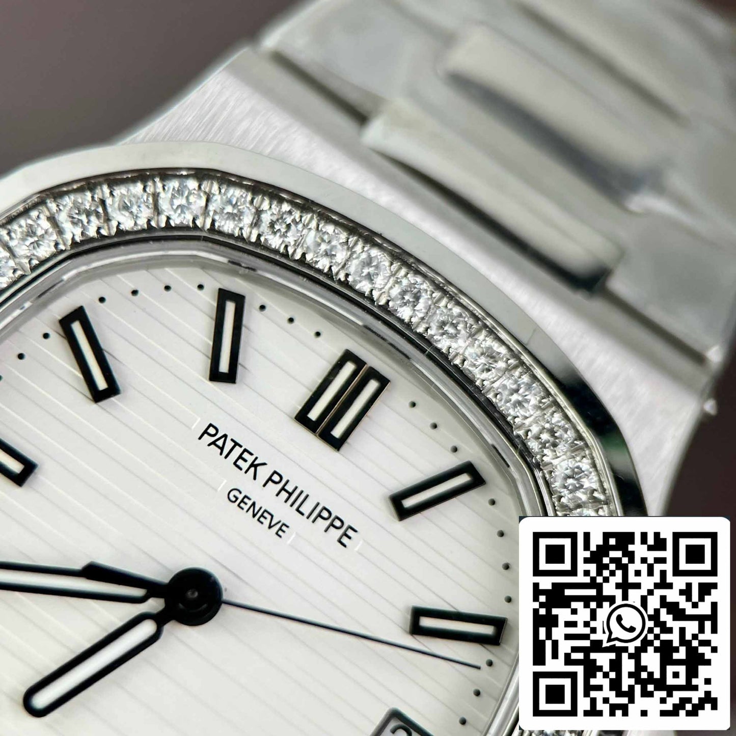 Patek Philippe Nautilus 5711/1A-011 Best 1:1 Edition PPF Fabbrica custom Diamonds Moissanite