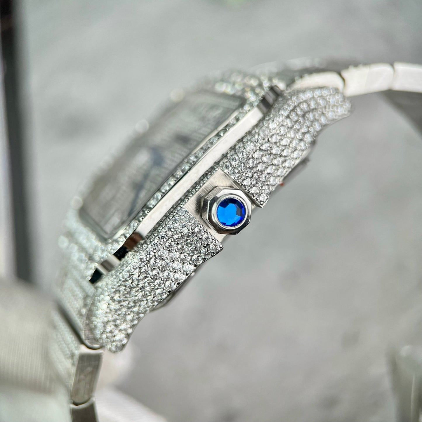 Santos De Cartier 40 mm em aço – mostrador árabe em pedra Swarovski com pavé personalizado