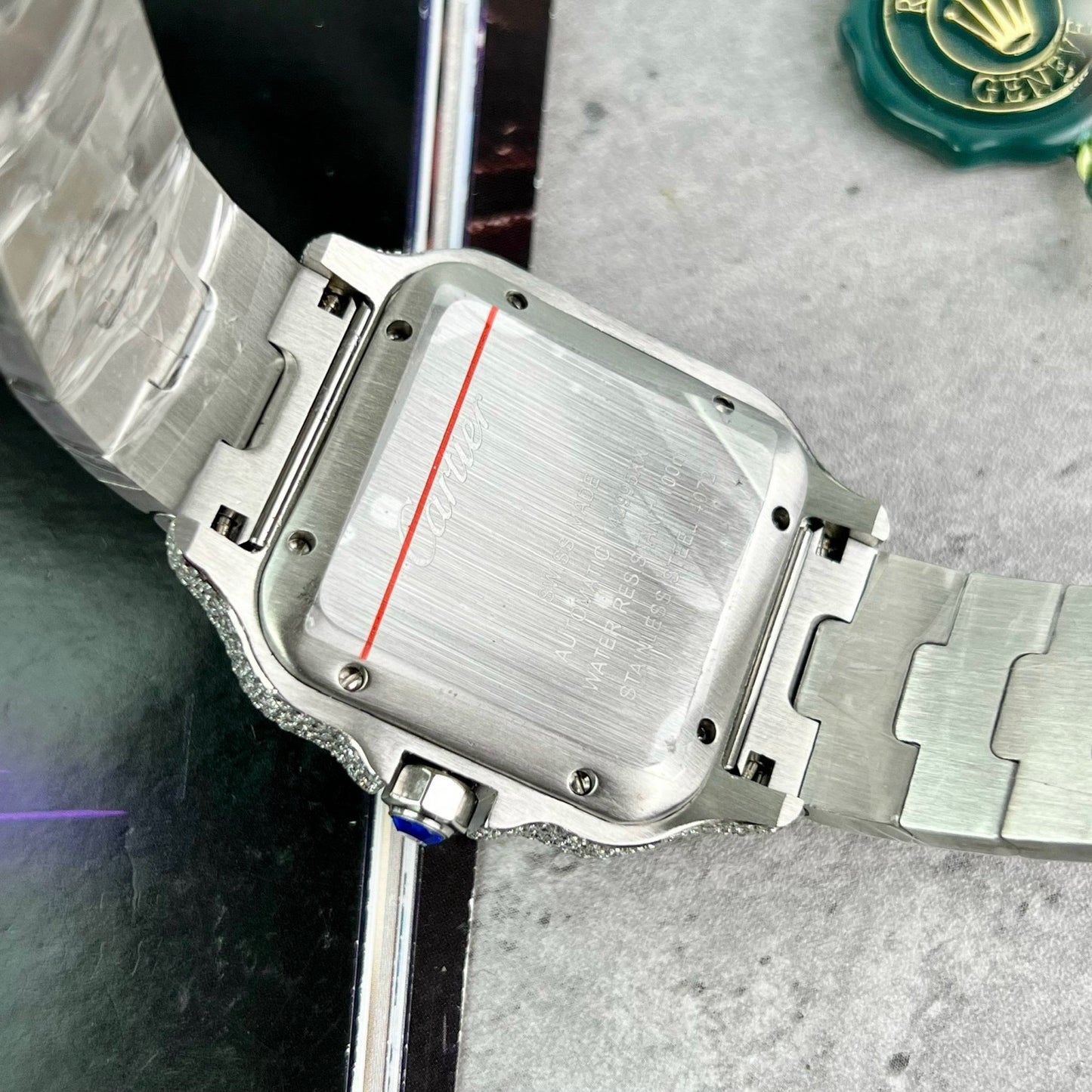 Santos De Cartier 40 mm em aço – mostrador árabe em pedra Swarovski com pavé personalizado