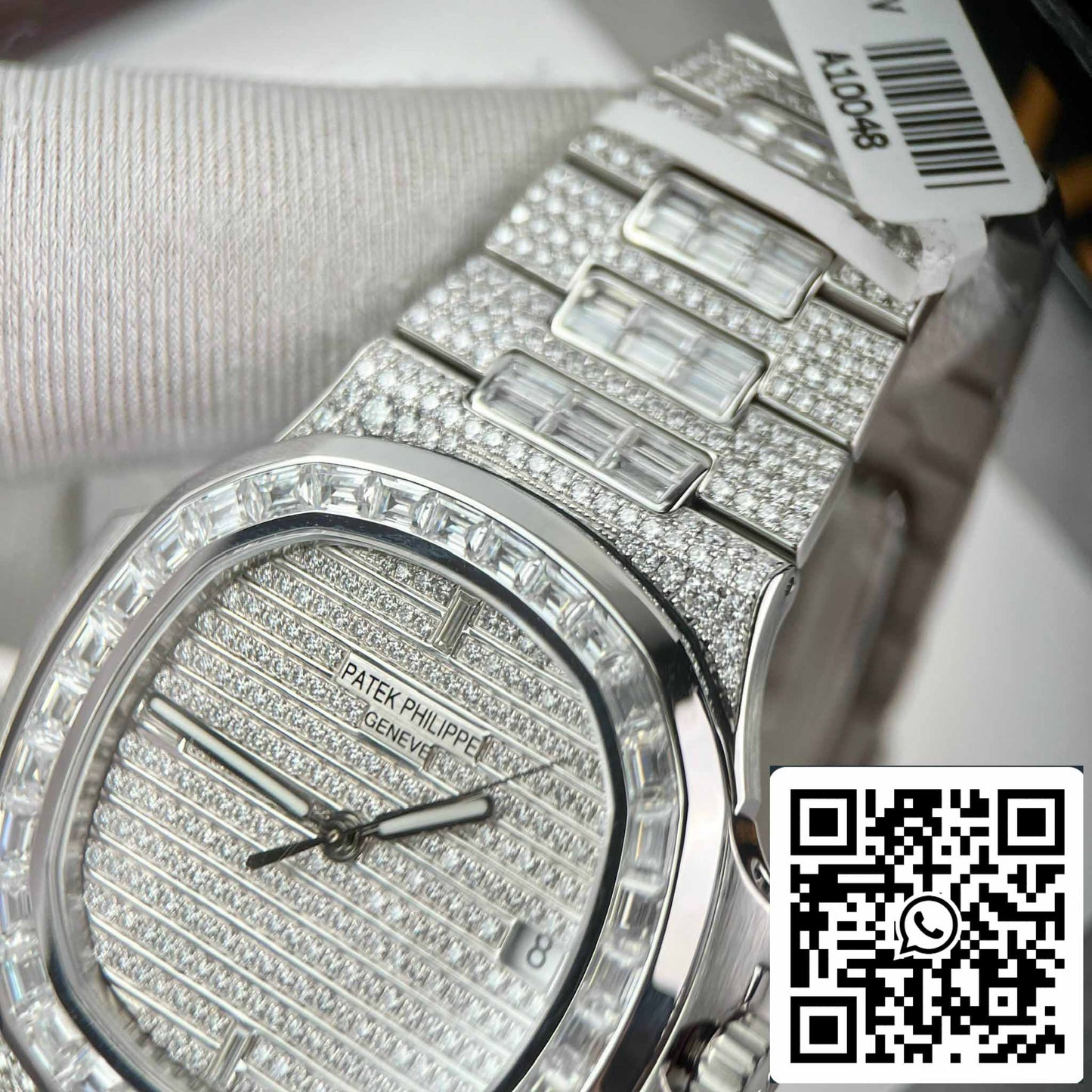 replica Patek Philippe Nautilus Jumbo 5719/1G-001 custom full Moissanite diamonds