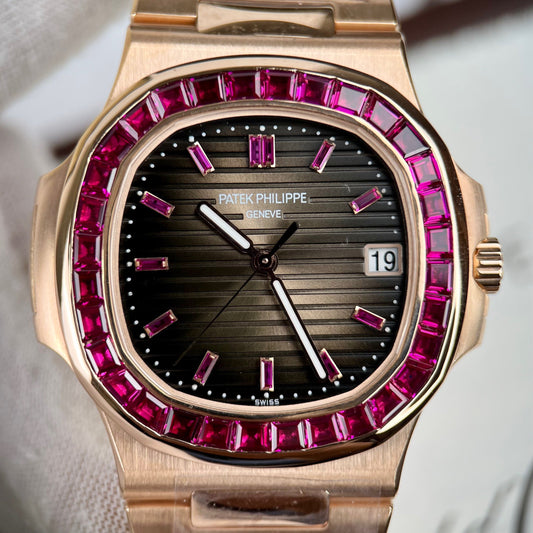 Patek Philippe Nautilus 5711 oro rosa de 18 quilates 1:1 mejor edición PPF Fabbrica personalizado piedra rubí