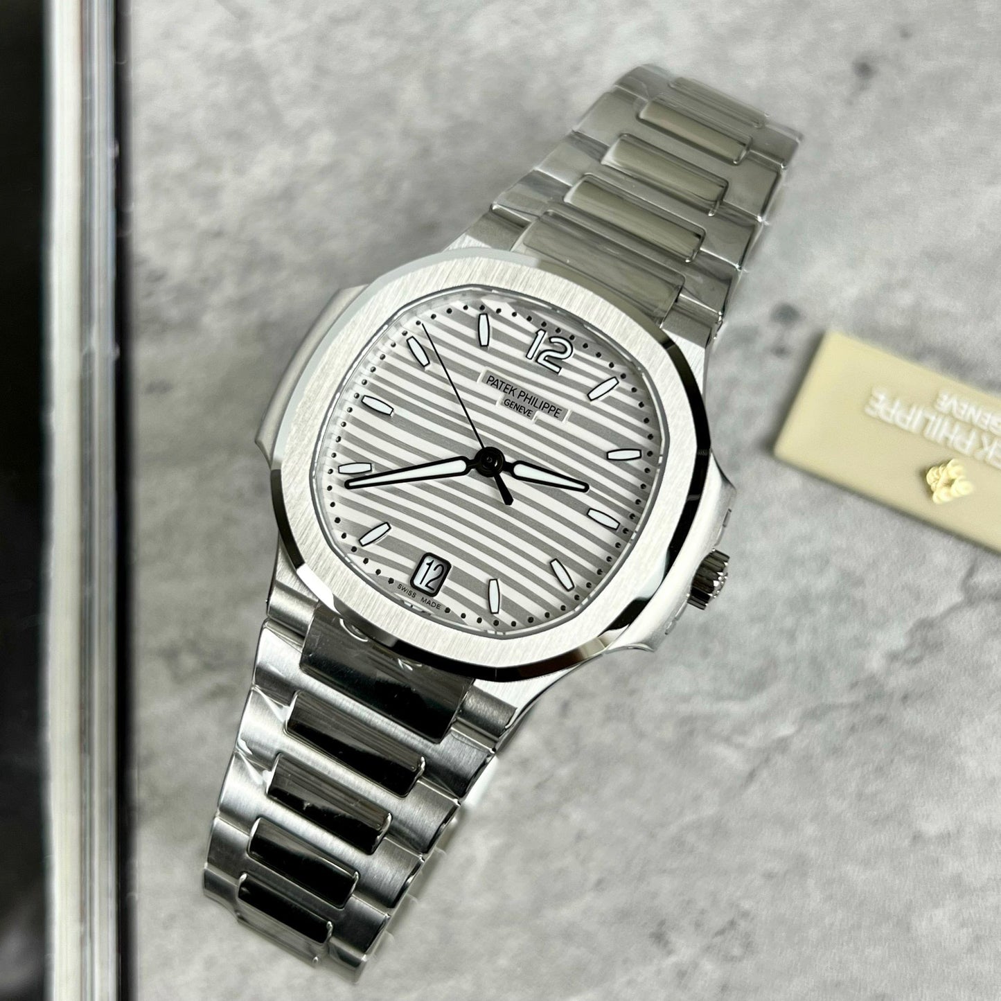 Patek Philippe Nautilus Ladies 7118/1A-010 3K Fabbrica 1:1 edizione migliore Swiss ETA324