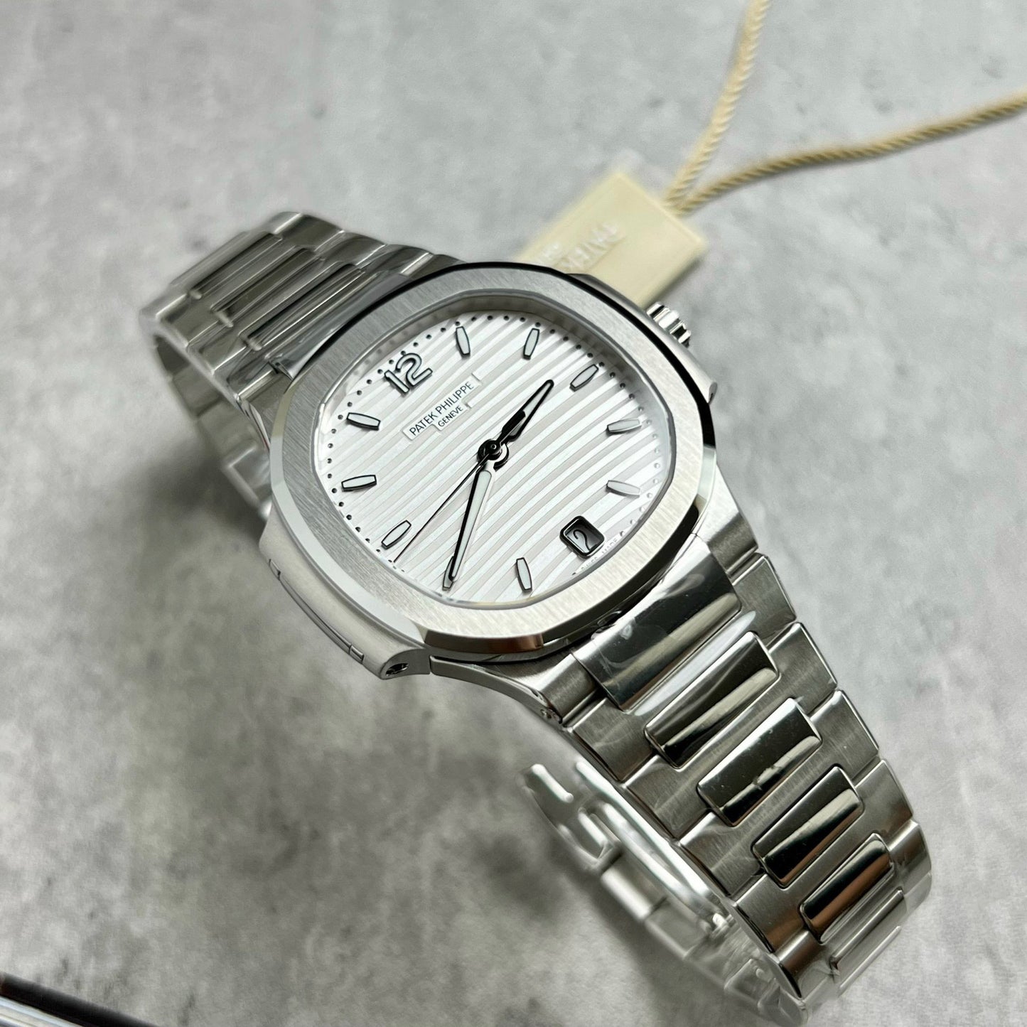 Patek Philippe Nautilus Ladies 7118/1A-010 3K Fabbrica 1:1 edizione migliore Swiss ETA324