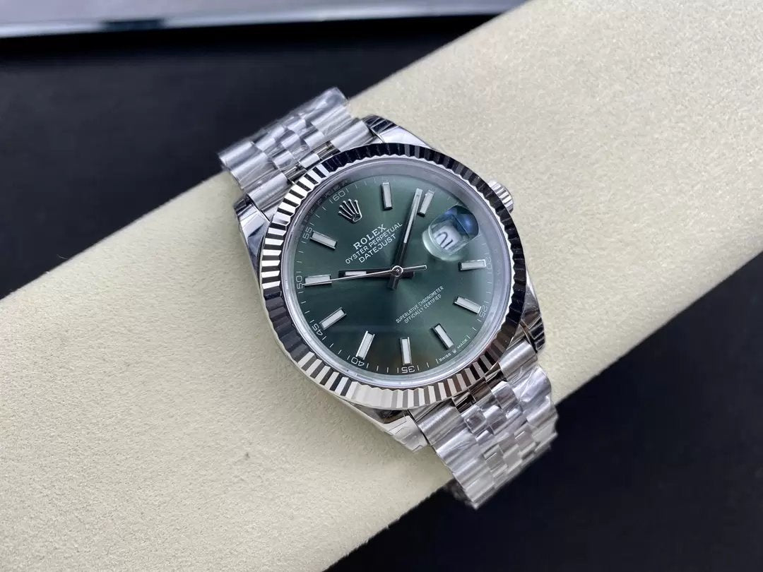 Rolex Datejust M126334-0028 41mm Oyster cinturino VS Fabbrica quadrante verde Jubilee cinturino