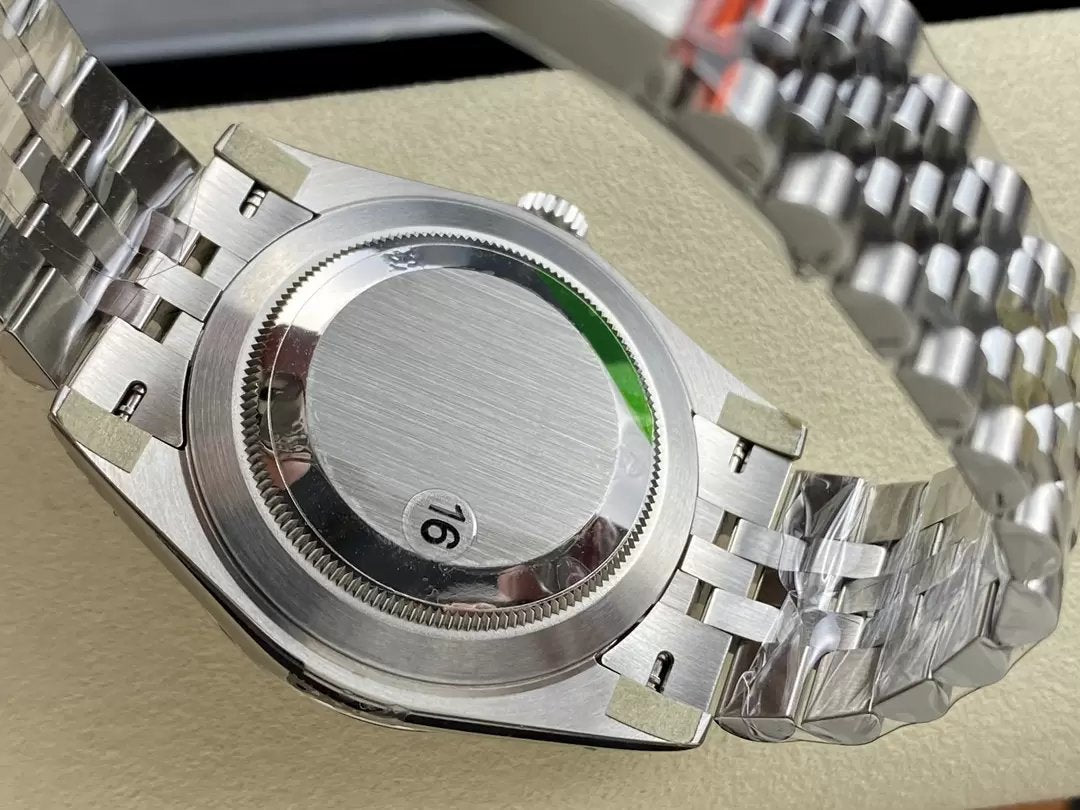 Rolex Datejust M126334-0028 41mm Oyster cinturino VS Fabbrica quadrante verde Jubilee cinturino