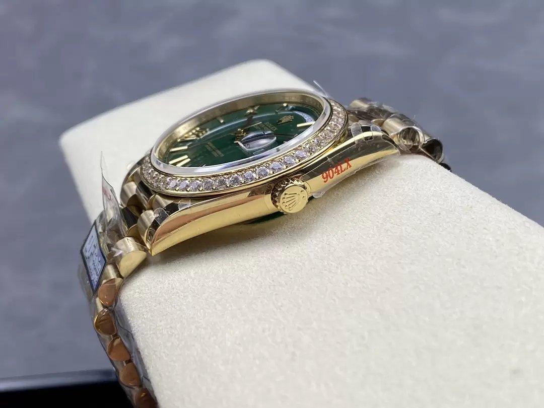 Rolex Day Date M228238 V5 40mm QF Fabbrica 1:1 Best Edition Green Dial Bezel Stone