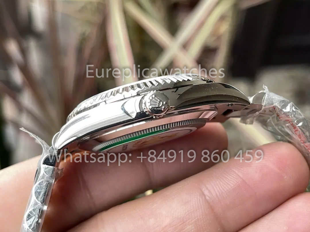 Rolex White Gold Day Date 40 228239-0004 Fluted Bezel 1:1 Best Clone KF Fabbrica 215 Gram