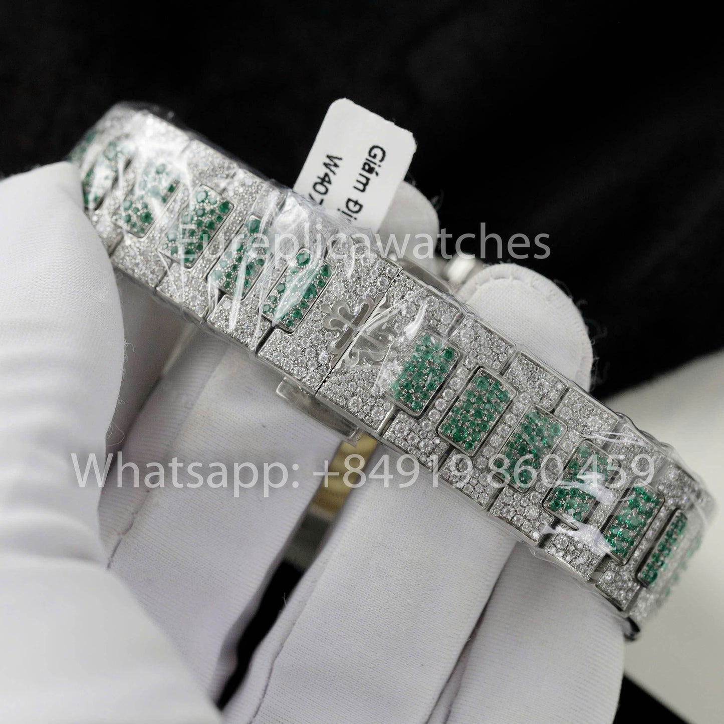 Patek Philippe Nautilus 7118 Full Iced Out - 1:1 Best Clone Ruby Saphire
