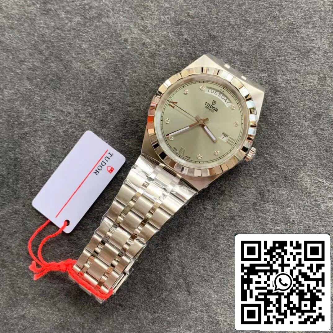 replica Tudor Royal M28600-0002 Day Date V7 Fabbrica Diamond Dial