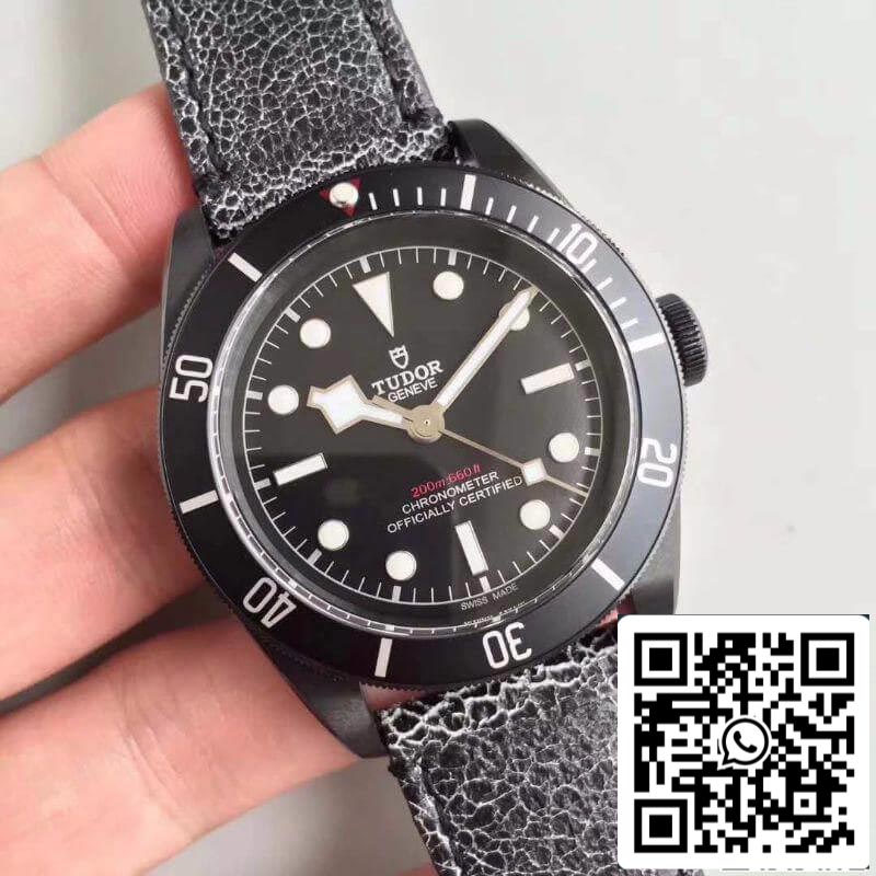 Tudor Heritage Black Bay M79230DK-0004 ZF Fabbrica 1:1 Best Edition Swiss ETA2824-2 Gray Distressed Leather cinturino